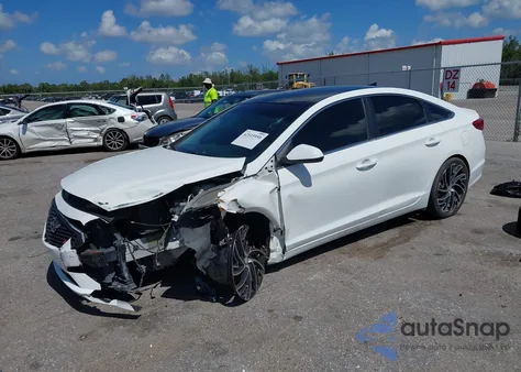 2017 Hyundai Sonata from USA, damaged, VIN 5NPE24AFXHH495123